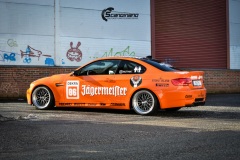 BMW-E92-M3-profilert-i-Jagermeister-stil-0147