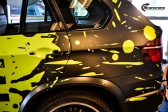 BMWX5 foliert i Atomic Lime fra PWF-12