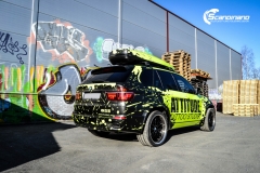 BMWX5 foliert i Atomic Lime fra PWF-25