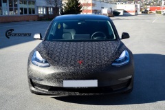 Tesla-Model-3-Helfoliert-i-Shadow-Black-Fra-3M-Solfilm-B-Stolpe-20-Chrome-delete-3