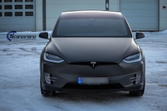 Tesla-X-Foliert-by-Scandinano_-8